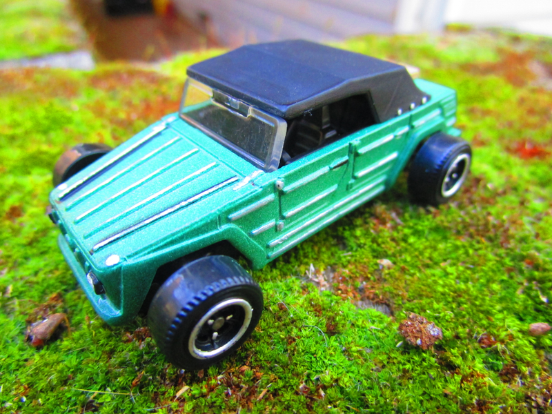 Illustration for article titled It's a Rod Thing: Custom HotwheelsÂ